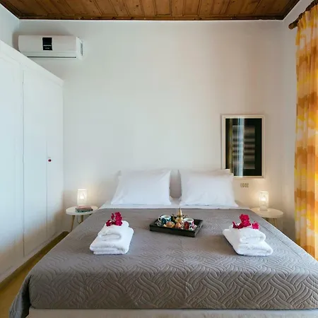 Aquila Villa *
