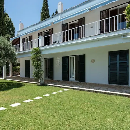 Aquila * Perama (Corfu)